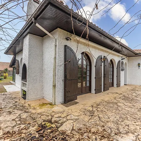 Maison Familiale *